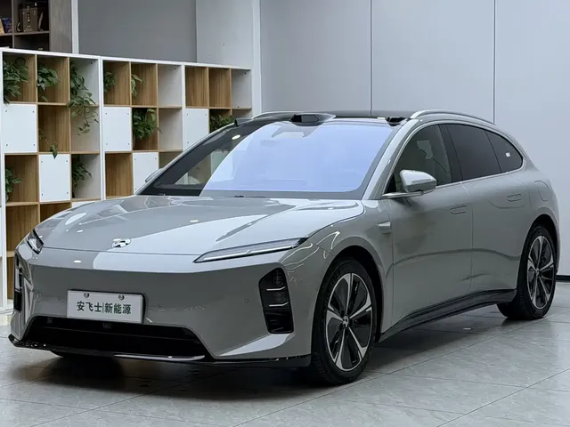 NIO ET5T 2025 75kWh Touring