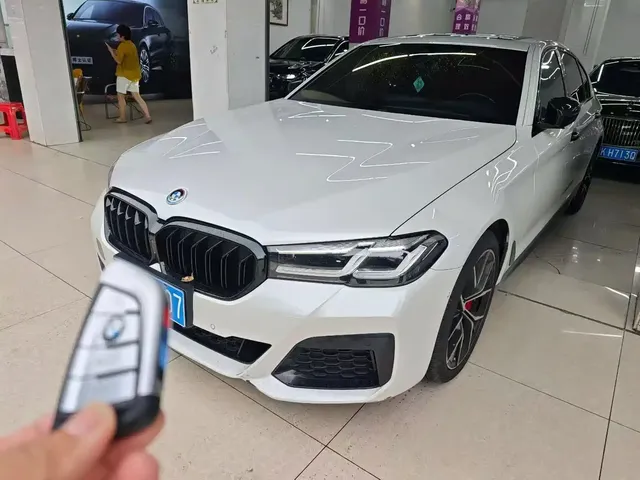 BMW 5 Series 2022 530Li Exclusive M Sport Package