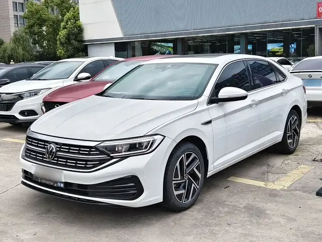 Volkswagen Sagitar 2023 300TSI DSG Surpassing Edition