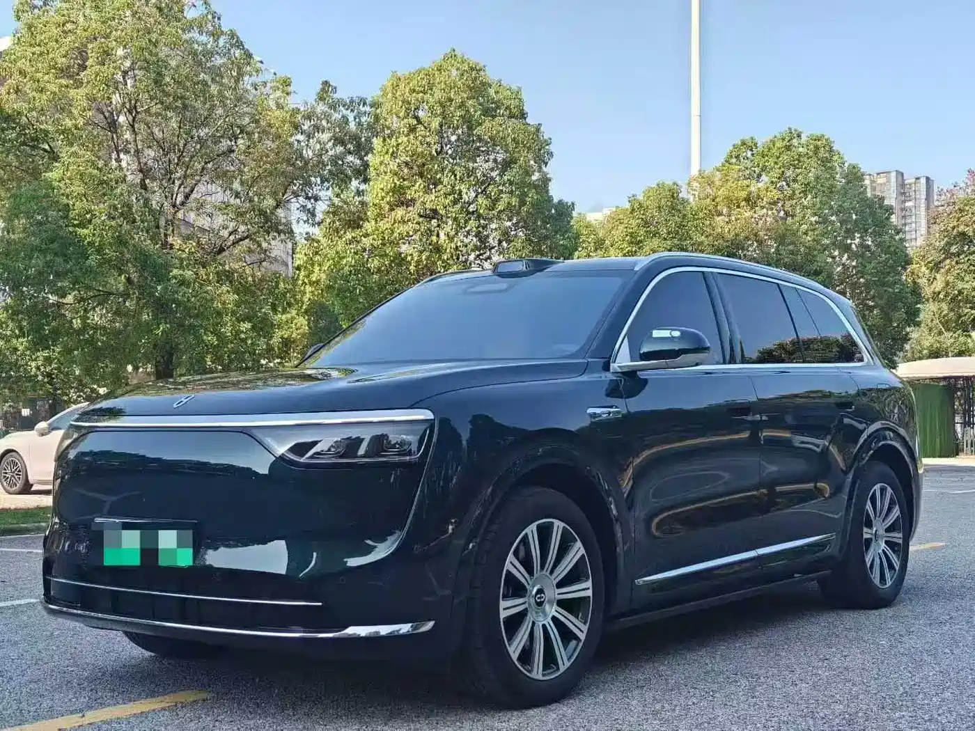 AITO Wenjie AITO M8 2025 Range Extender Max+ Edition 53.4kWh 5-seater