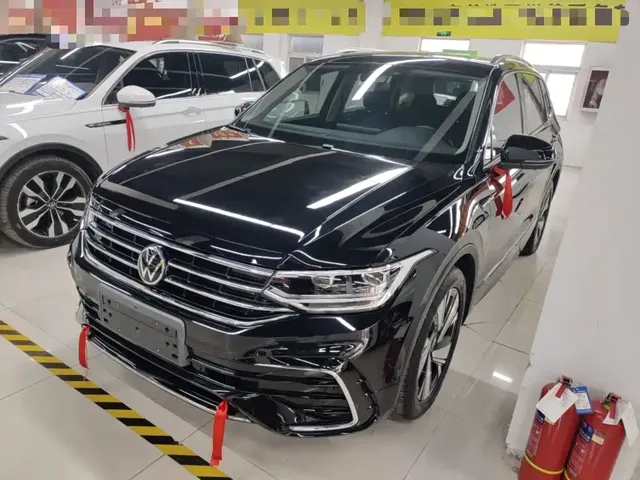 Volkswagen Tiguan L 2023 Facelift 330TSI Auto FWD R-Line Premium