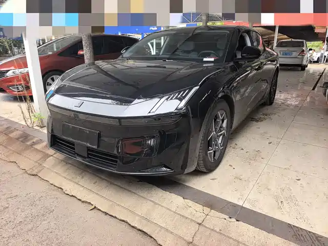 Lynk & Co Z10 2025 71kWh 602km RWD Pro