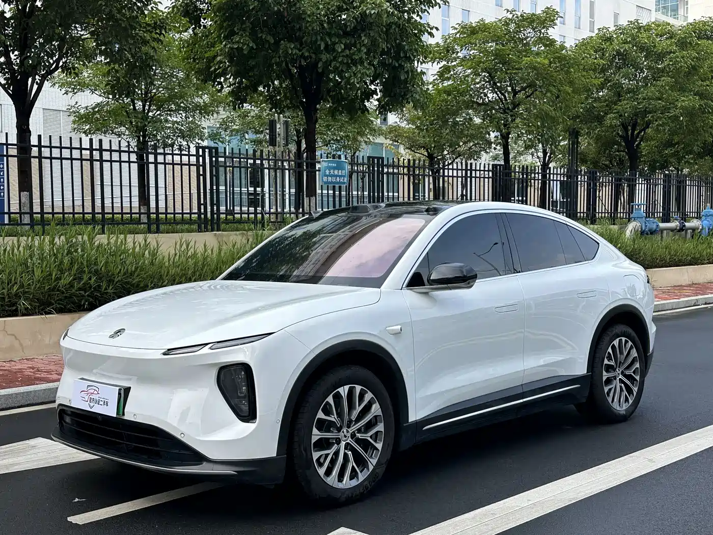 NIO EC6 2024 75kWh