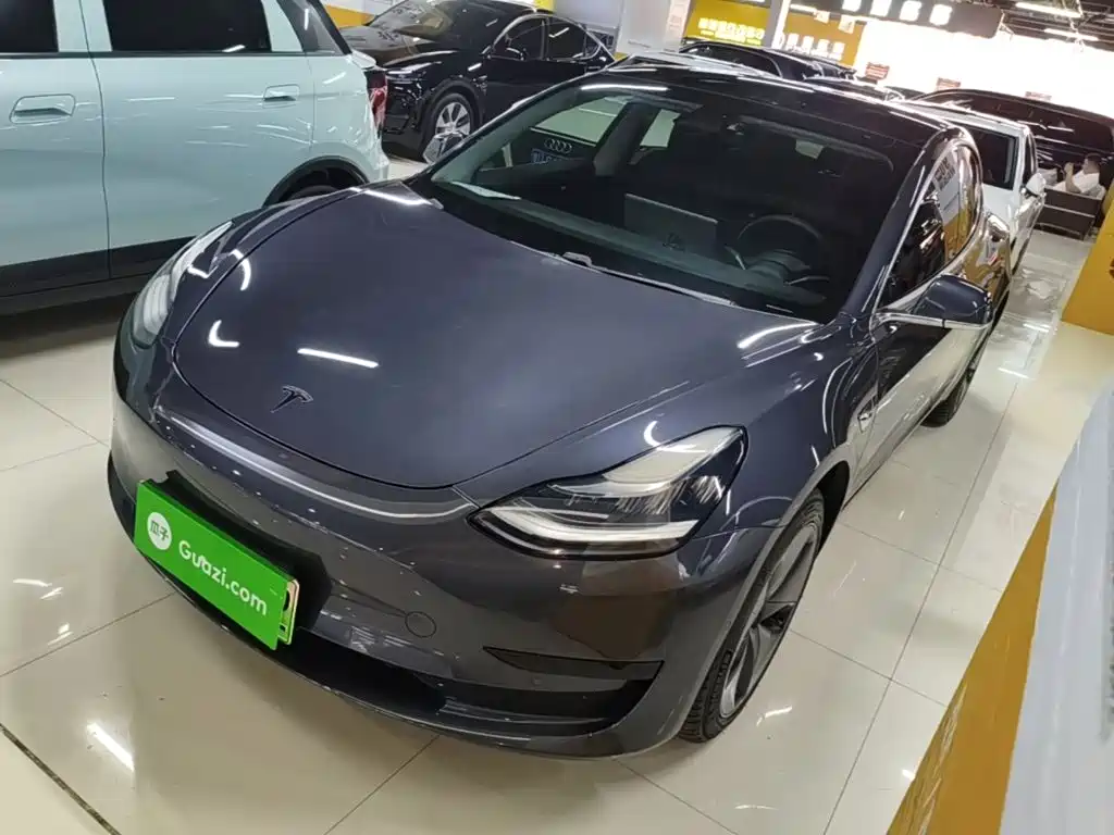 Tesla Model 3 2020 Standard Range Rear-Wheel Drive Upgrade