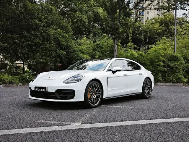 Porsche Panamera 2023 Facelift Panamera Executive Long Wheelbase Platinum Edition 2.9T