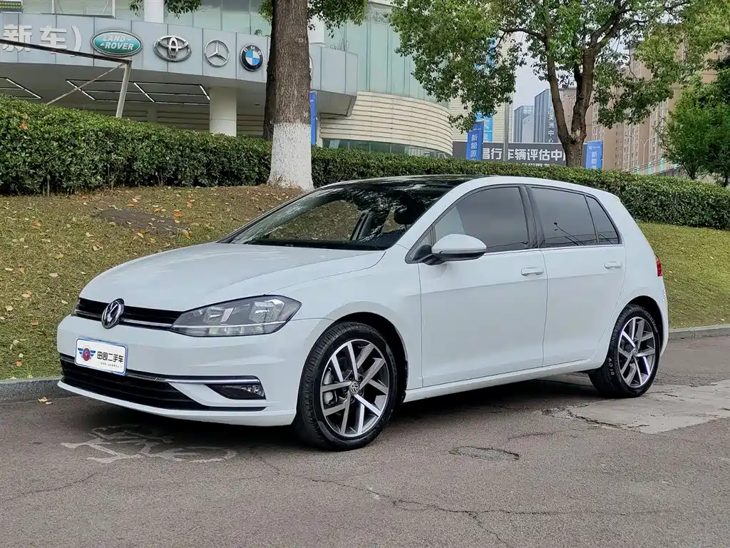 Volkswagen Golf 2020 Beloved Edition 280TSI DSG Comfort