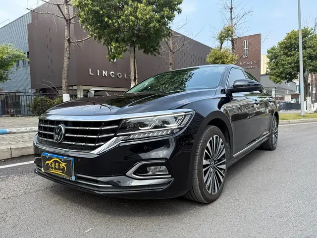 Volkswagen Passat 2020 330TSI Luxury Edition China VI