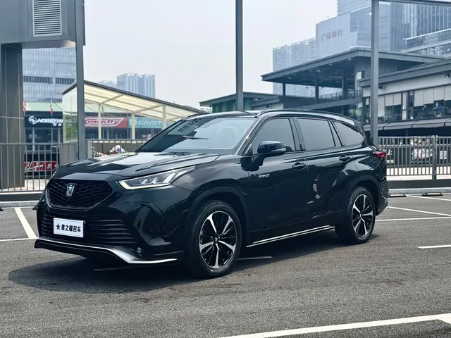 Toyota Crown Kluger 2022 2.5L HEV 4WD Premium Edition