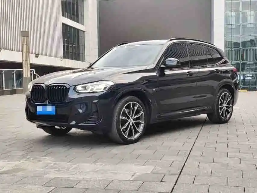 BMW X3 2022 xDrive30i Leading M Night Package