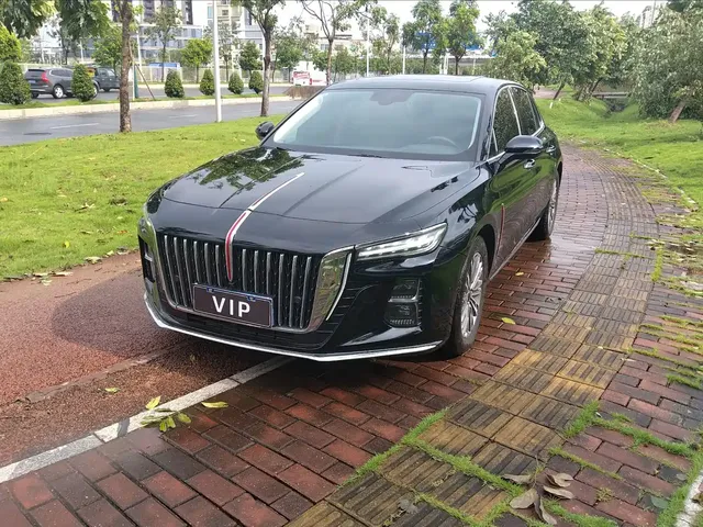 Hongqi H5 2023 1.5T DCT Smart Connect Flag Rhythm