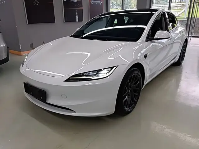 Tesla Model 3 2023 Long Range All-Wheel Drive