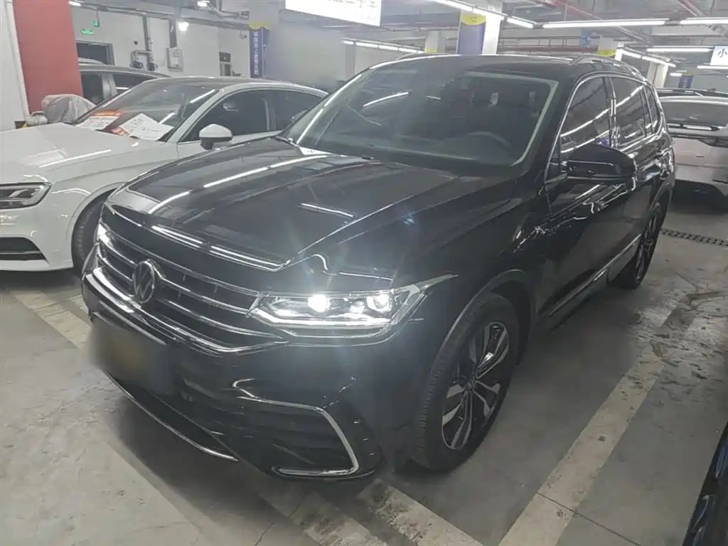 Volkswagen Tiguan L 2025 330TSI Automatic 2WD R-Line Dragon Glory Edition