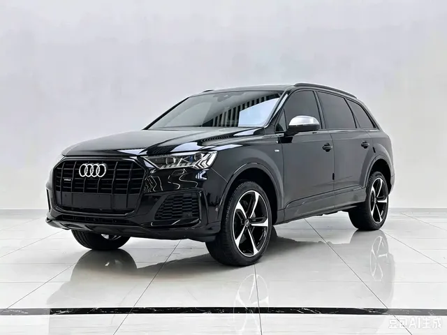 Audi Q7 2023 55 TFSI quattro S line Sport