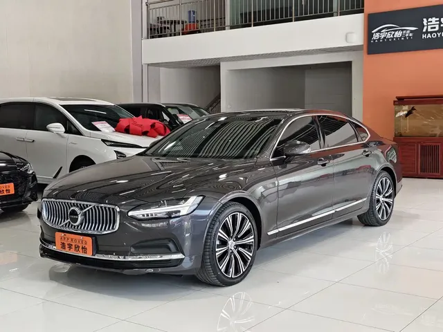 Volvo S90 2024 B5 Inscription Luxury Edition