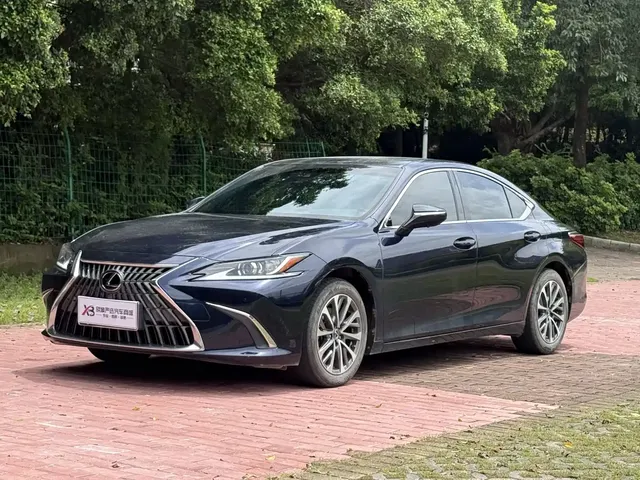 Lexus ES 2021 200 Luxury Edition
