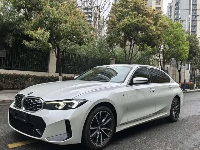 BMW 3 Series 2023 325Li M Sport Package