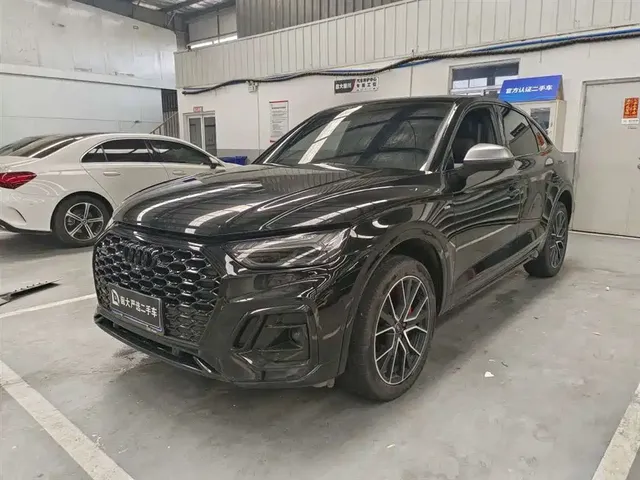 Audi Q5L Sportback 2024 45 TFSI Luxury Version