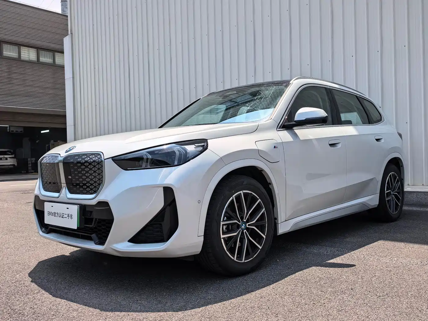 BMW iX1 2025 eDrive25L M Sport Package