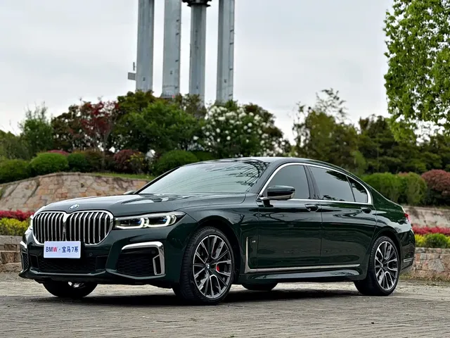 BMW 7 Series 2019 740Li Exclusive M Sport Package