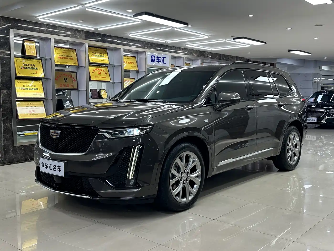 Cadillac XT6 2020 28T 6-Seater Luxury Sport Premium Safety Edition