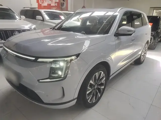 Jetour Shanhai L7 PLUS 2025 Base Model 7-Seater