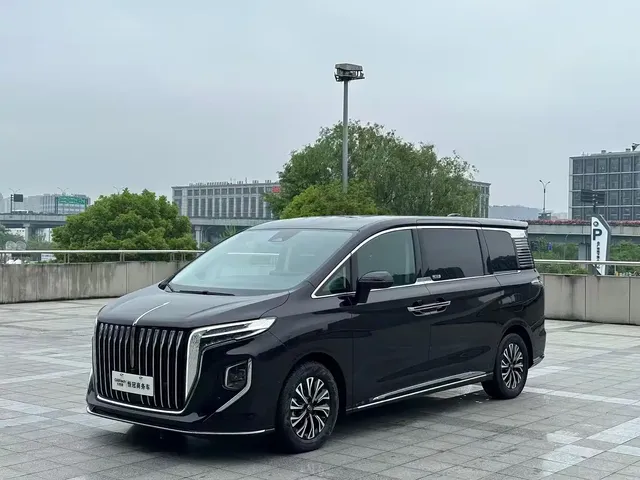 Hongqi HQ9 PHEV 2024 Model 2.0T AWD Luxury Edition