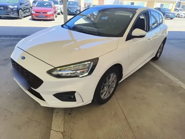 Ford Focus 2021 Hatchback EcoBoost 180 Auto Trend