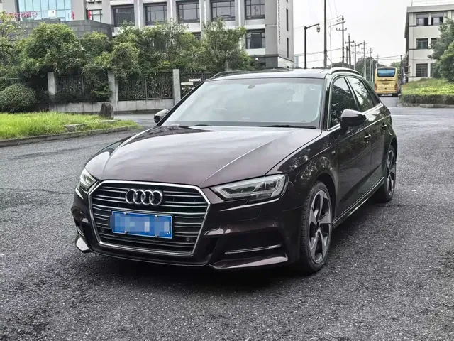 Audi A3 2019 Sportback 35 TFSI Sport China VI