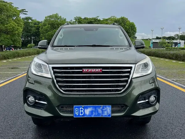 Haval H9 2017 2.0T Gasoline 4WD Premium 7-Seater