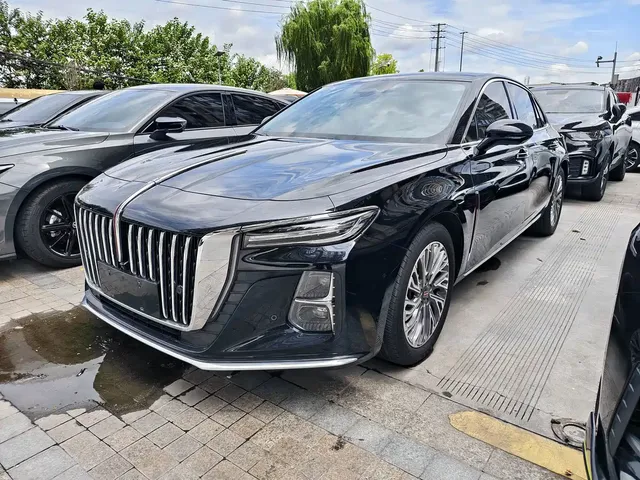 Hongqi H5 2023 2.0T Auto Smart Connect Flag Enjoy