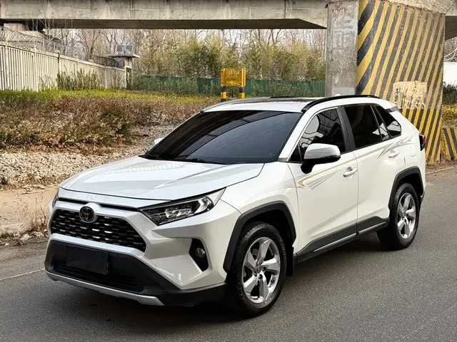 Toyota RAV4 Rongfang 2021 2.0L CVT 2WD Trend PLUS