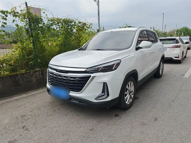 BAIC Beijing X3 2019 1.5T CVT Glory Edition