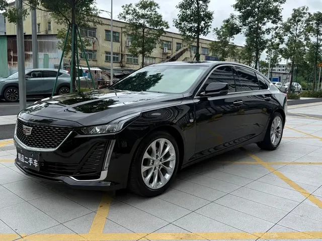 Cadillac CT5 2023 28T Luxury Style (Standard Edition)