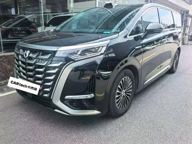 Denza D9 2025 DM-i Smart Drive Edition 1020 AWD Premium