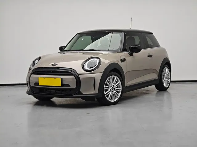 MINI MINI 2023 1.5T COOPER Artist