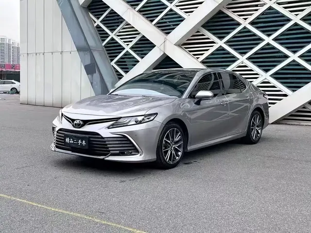 Toyota Camry 2021 2.5G Luxury Edition