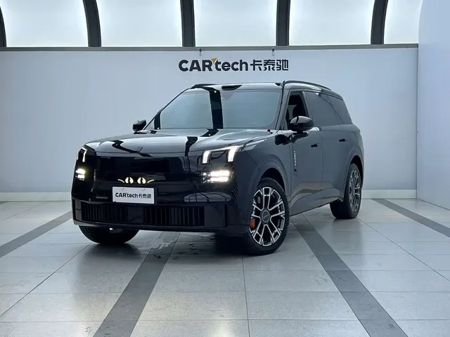 Lynk & Co 900 2025 1.5T Ultra