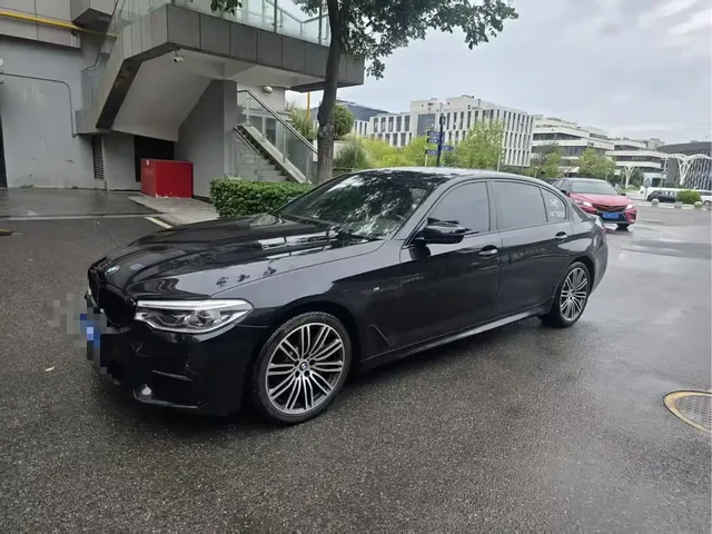 BMW 5 Series 2018 Facelift 530Li Exclusive M Sport Package