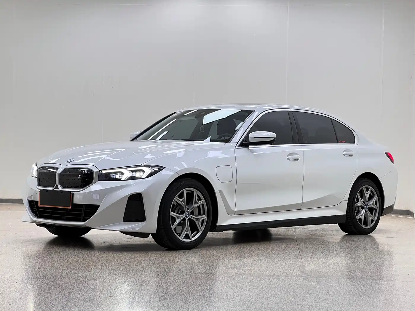 BMW i3 2022 eDrive 35 L