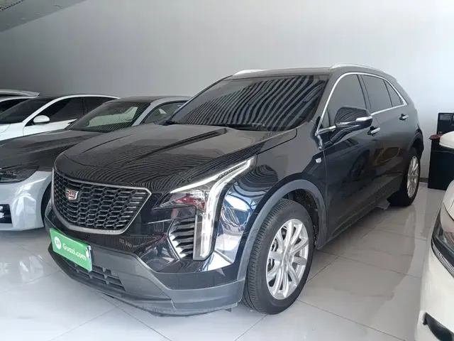 Cadillac XT4 2021 28T FWD Technology Edition