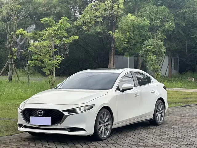 Mazda 3 Axela 2020 2.0L Automatic Zhi Ya Edition