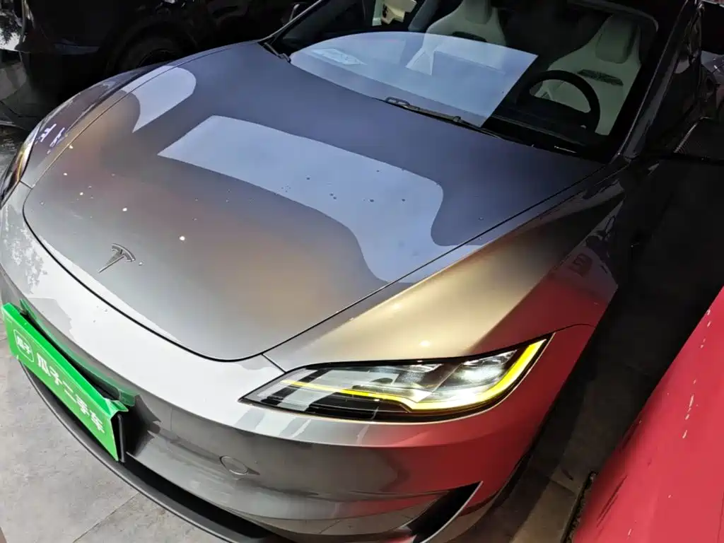 Tesla Model 3 2024 High-Performance All-Wheel Drive Edition