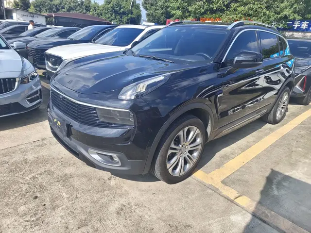 Lynk & Co 01 2019 2.0T 2WD Pure Version China V