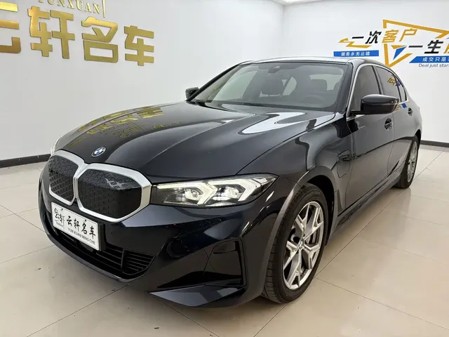 BMW i3 2025 eDrive 35 L