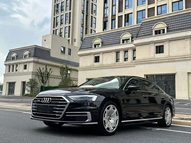 Audi A8 2022 A8L 50 TFSI quattro Comfort Collector's Edition