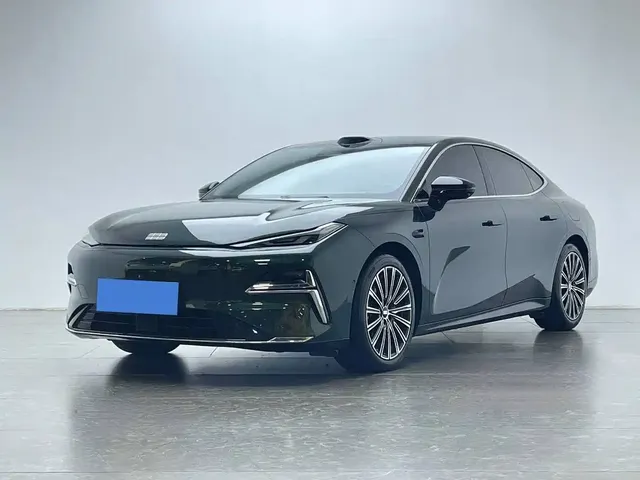 Geely Galaxy Xingyao 8 2025 130km EM-P Starship Edition