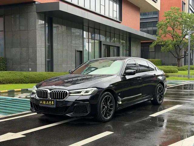 BMW 5 Series 2022 Facelift 530Li Leading M Sport Package