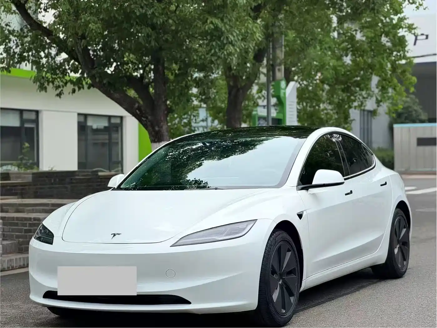 Tesla Model 3 2025 Model Rear-Wheel Drive Edition
