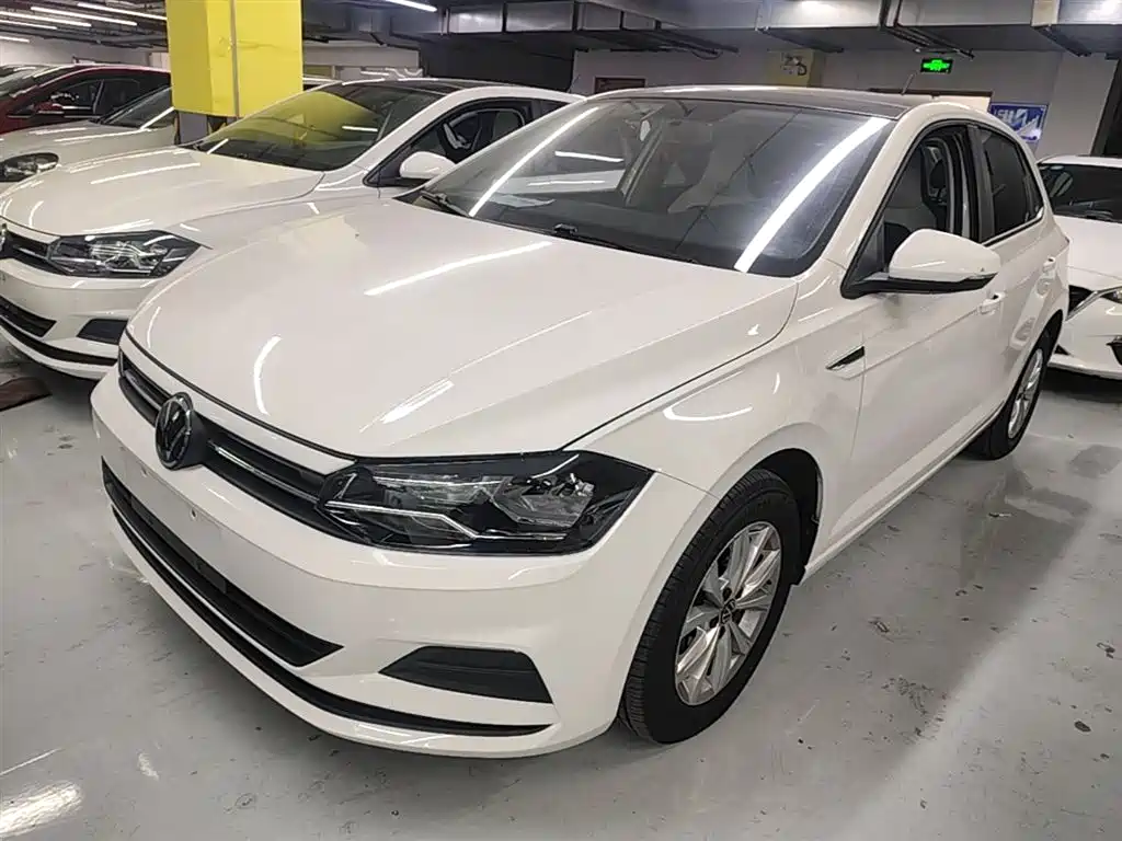 Volkswagen Polo 2021 Plus 1.5L Automatic Colorful Tech Edition