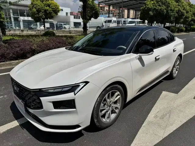 Ford Mondeo 2022 Facelift EcoBoost 245 Luxury